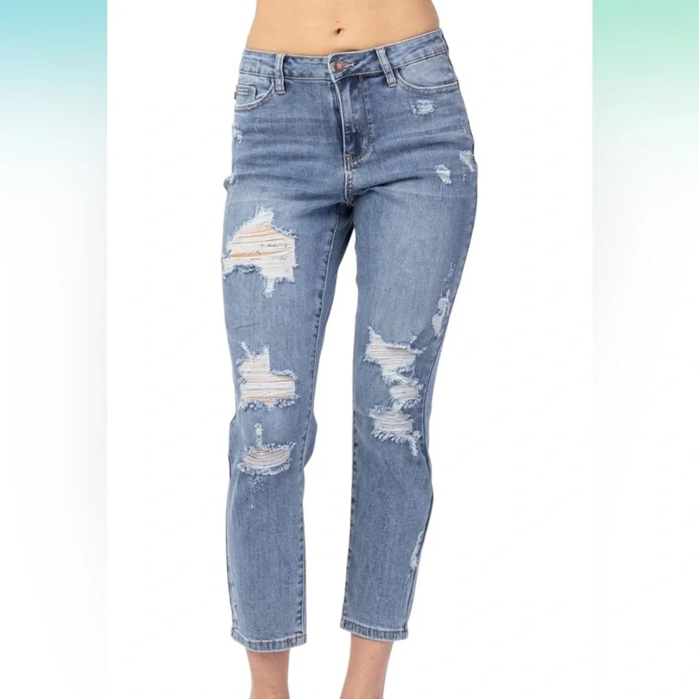 Judy Blue Womens Jeans, Medium Blue, Destroyed Detail, Boyfriend Fit, Size 28